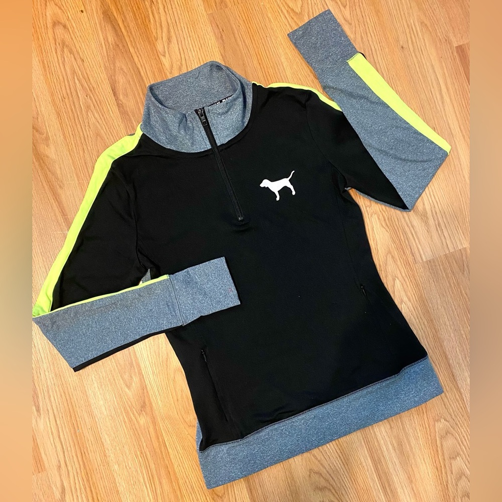 💛▪️VS PINK ULTIMATE 1/4 QUARTER ZIP UP TOP SIZE XS BLACK AND YELLOW THUMBHOLES💛